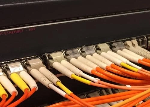 glasvezel via een netwerk